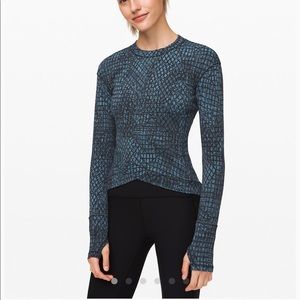 Close to crossing long sleeve jacquard shirt